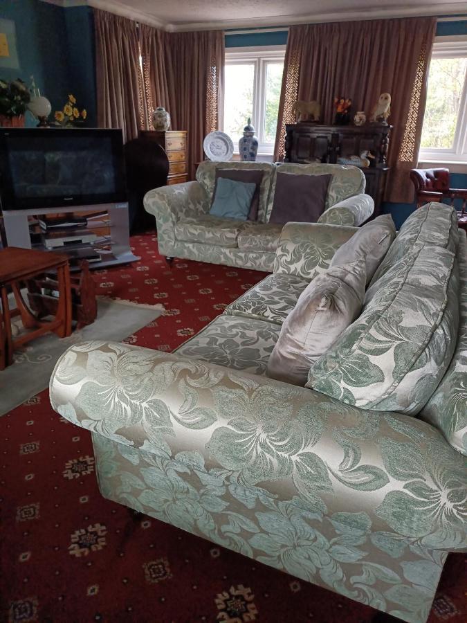 Hotel 5 Ravenhurst Drive Уолсолл Экстерьер фото