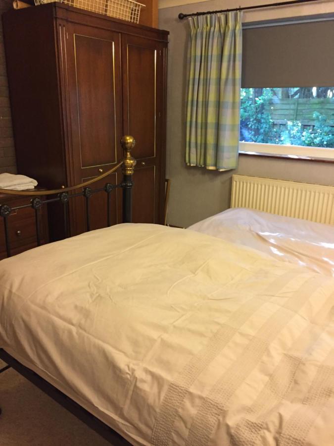 Hotel 5 Ravenhurst Drive Уолсолл Экстерьер фото